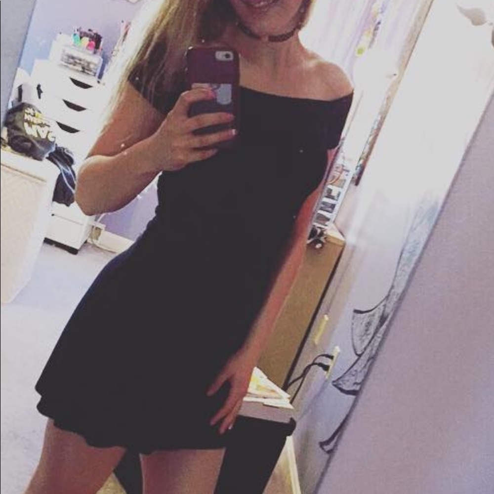 Soft + Sexy AEO 90s Dress XXS